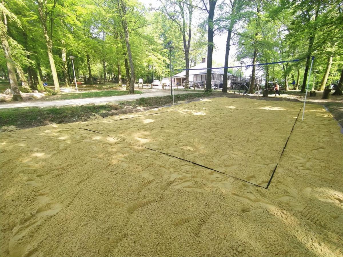 L'Etape En Foret Saint-Sever-Calvados Экстерьер фото